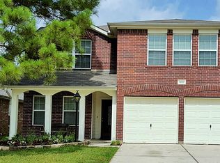 19127 Royal Isle Dr, Tomball, TX 77375