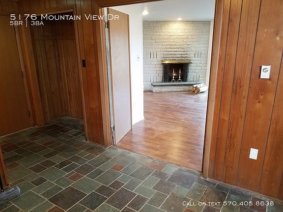 3rd image of 5176 Mountain View Dr