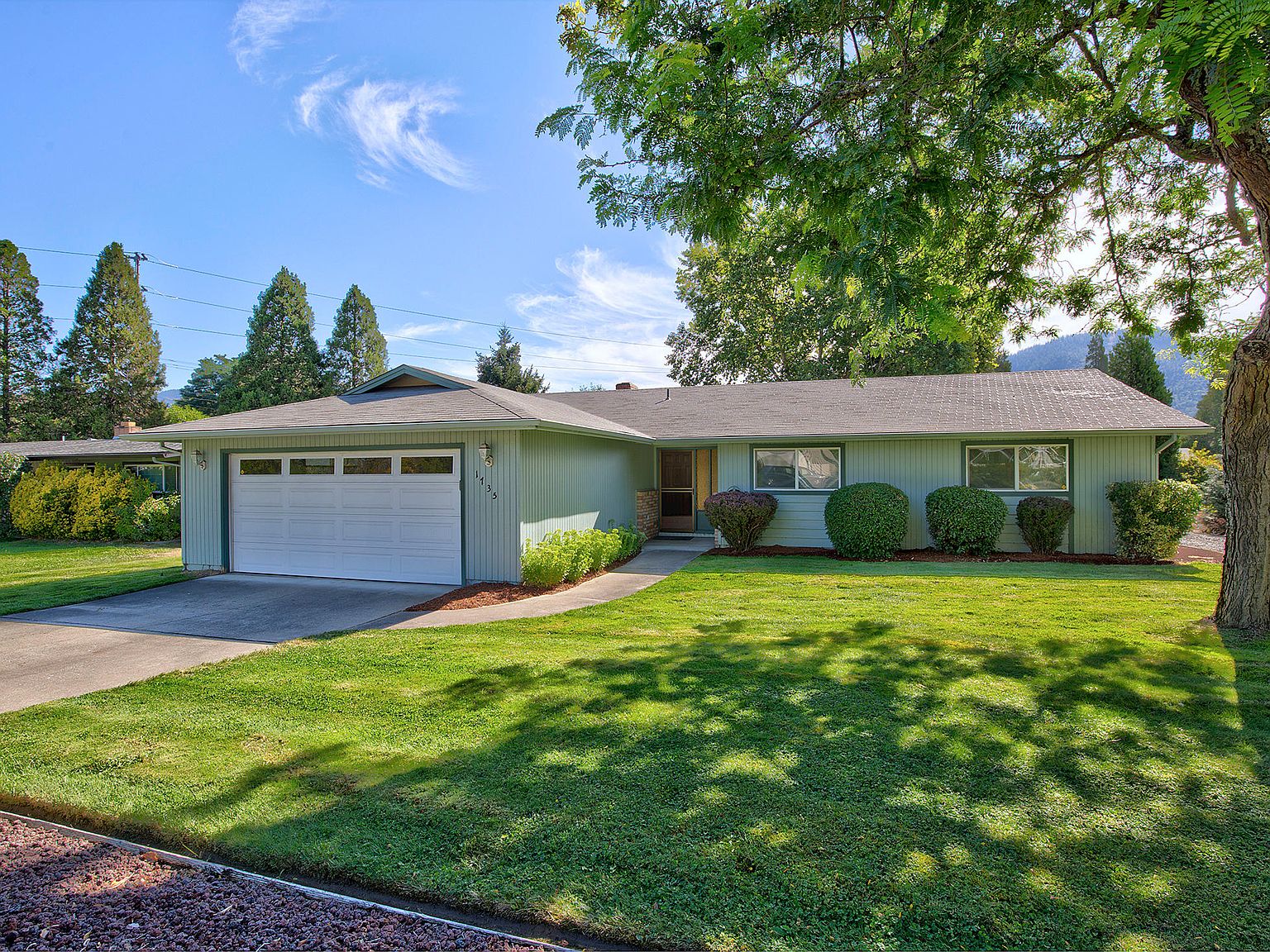 1735 Parkdale Dr, Grants Pass, OR 97527 Zillow