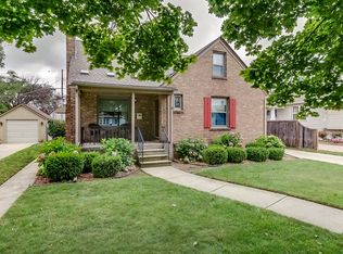 5416 36th Ave, Kenosha, WI 53144