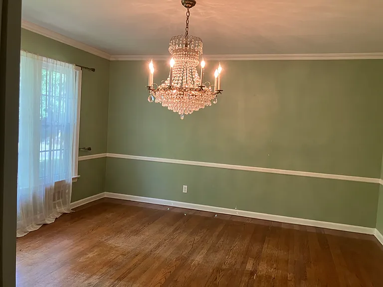 20 Springdale Rd — Photo 3