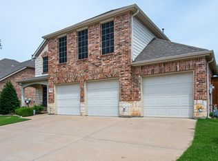 4020 Dellman Dr, Roanoke, TX 76262