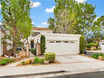 48 Willow Tree Ln, Irvine, CA, 92612