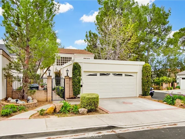 48 Willow Tree Ln, Irvine, CA 92612