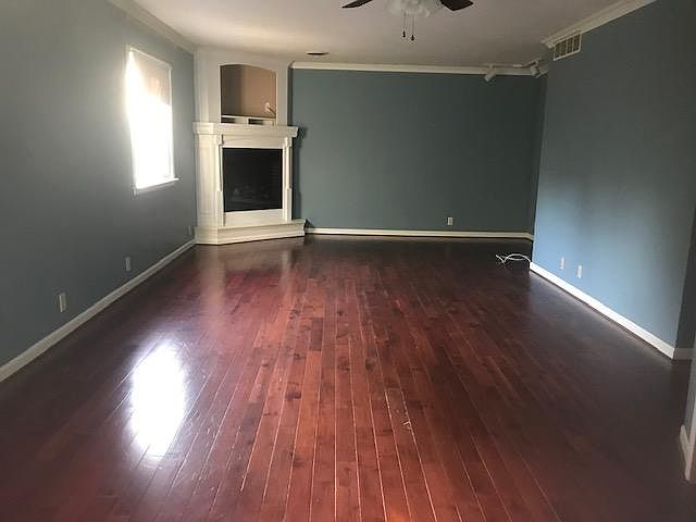 1st image of 47 Stardust Dr