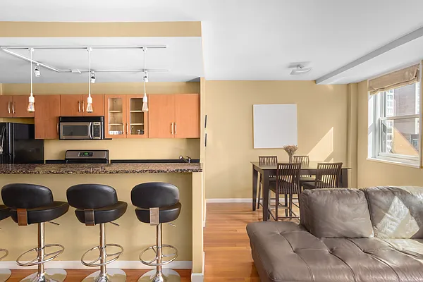 Sold by Compass | media 2