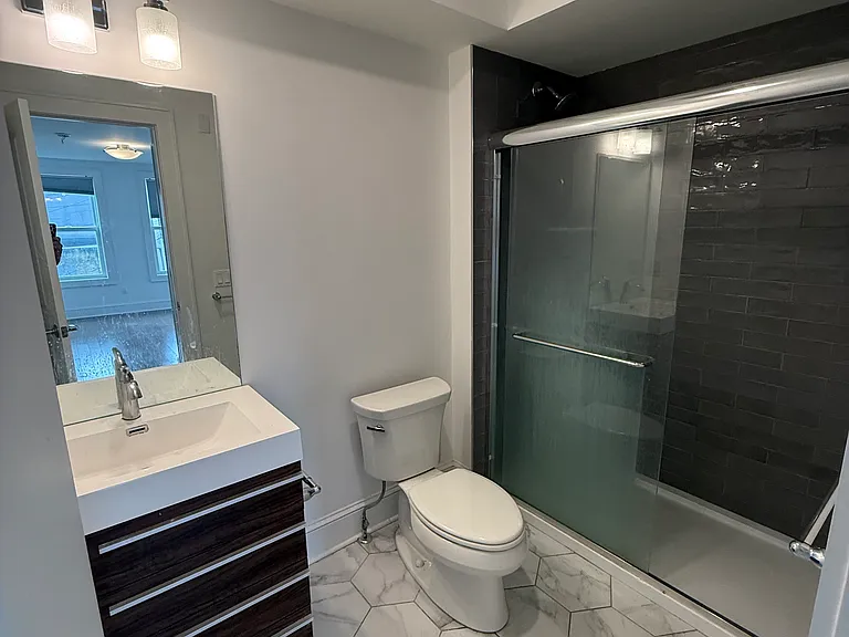 75 Coles St #2 — Photo 7