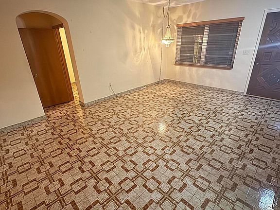 2nd image of 5000 SW 5 Terrace