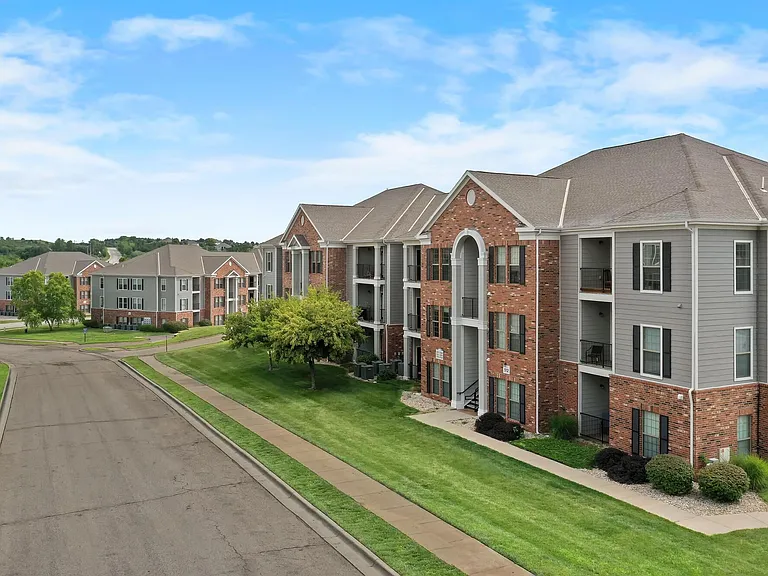 Highland Ridge — Photo 20