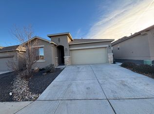 6313 Kestrel Dr NE, Rio Rancho, NM 87144