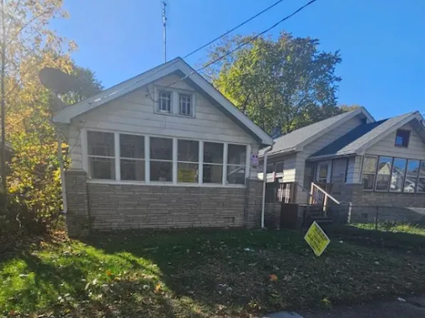 820 E Virginia Ave, Peoria, IL 61603