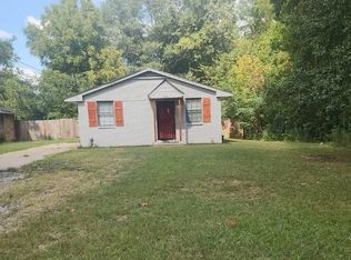 566 Hewlett Rd, Memphis, TN 38109