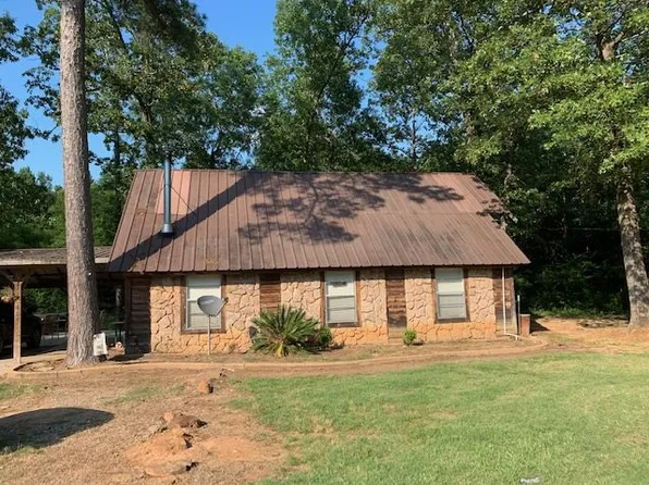 451 Connie Ln, Waskom, TX 75692