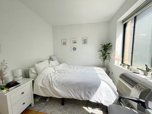 Rented by The Downtown LLC | media 25