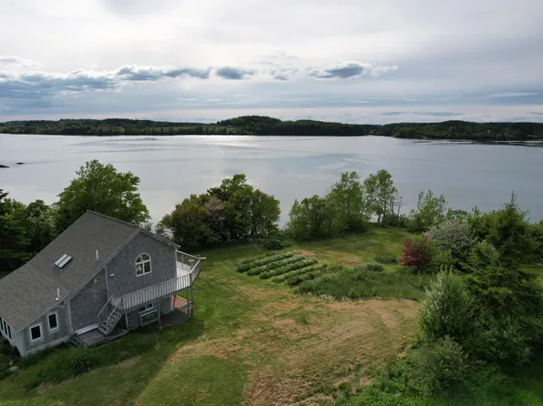46 Diamond Point Road, Lubec, ME 04652
