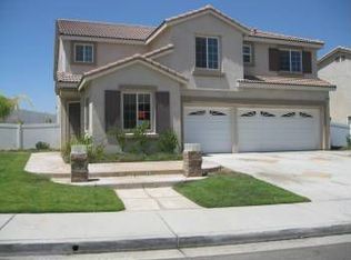 15715 Mesa Verde Dr, Moreno Valley, CA 92555