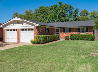 5813 NW 62nd St, Warr Acres, OK 73122