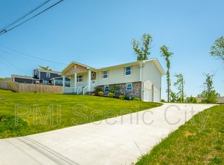 8128 Fallen Maple Dr, Chattanooga, TN 37421