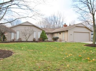 6011 Marsh Pl, North Ridgeville, OH 44039