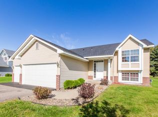 3304 Daylily Ave N, Brooklyn Park, MN 55443