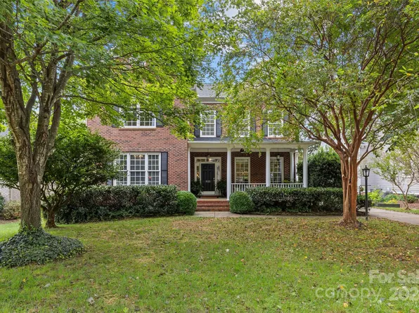 5122 Lady Fern Cir, Charlotte, NC 28211
