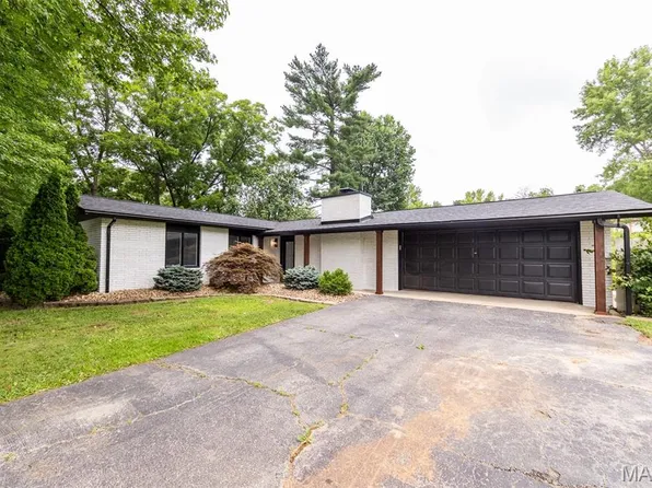 30 Sydney Ct, Rolla, MO 65401