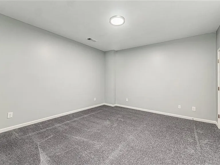 2784 Loftview Sq — Photo 3