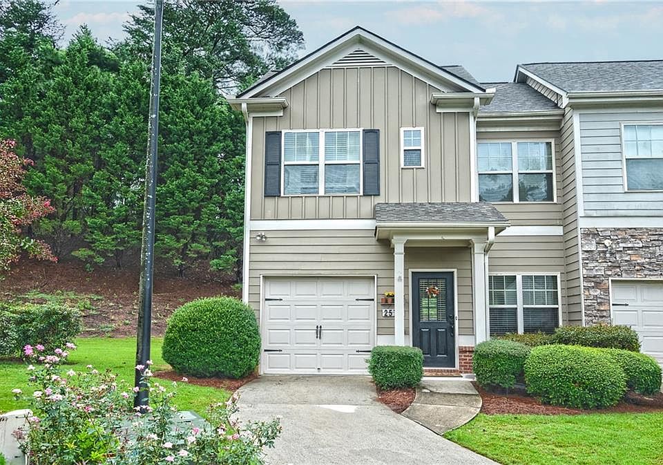 1st image of 2575 Maple Park Pl #20