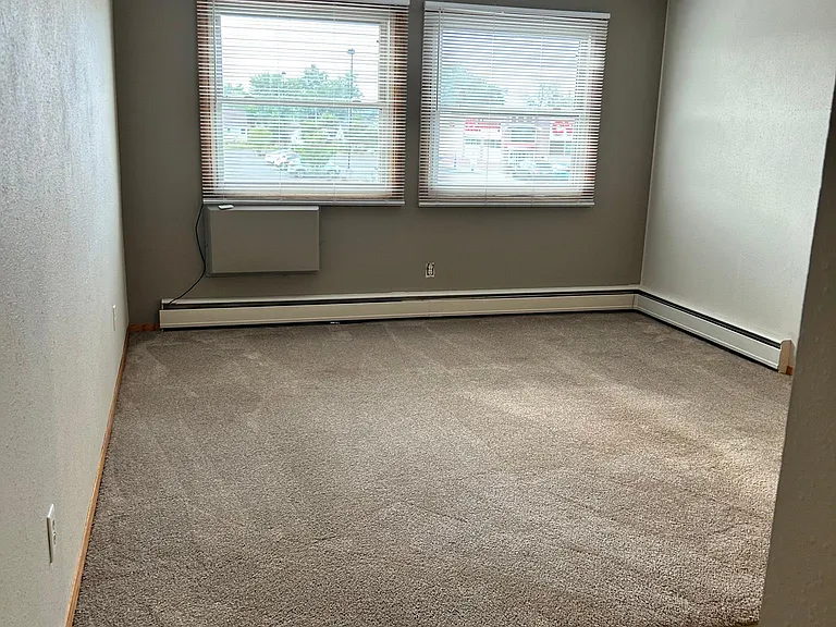 1717 N 28th St #7 — Photo 2