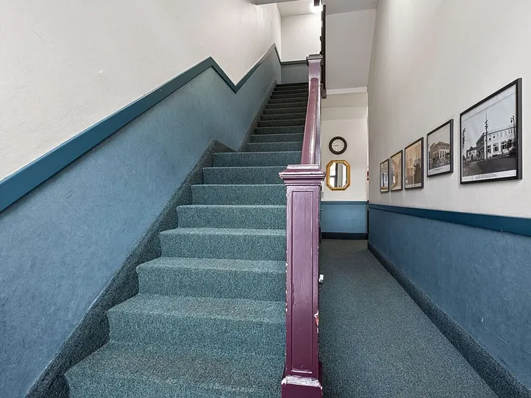 Vintage Wallingford — Photo 8