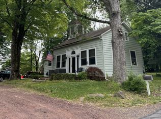 11 Bissell Rd, Lebanon, NJ 08833