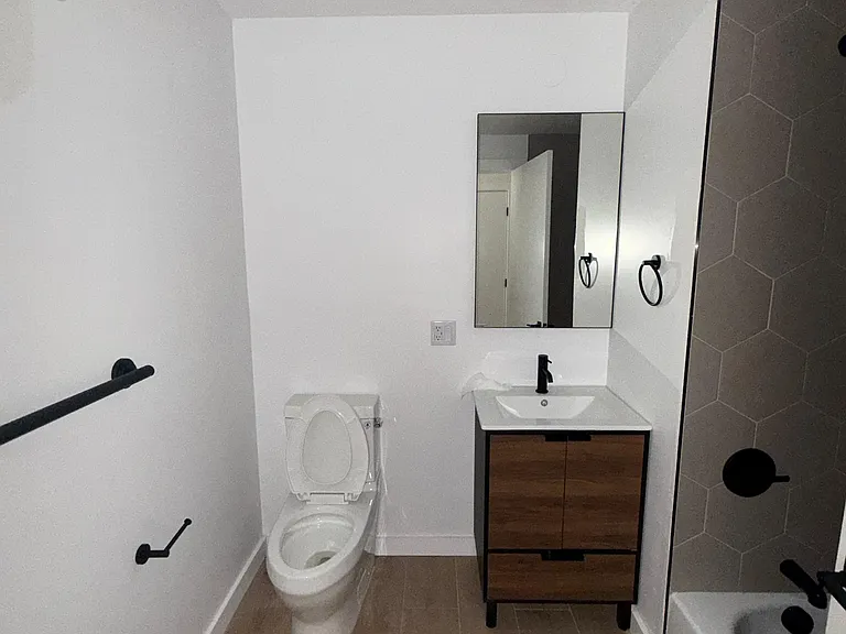 74 Webster St #2A — Photo 12