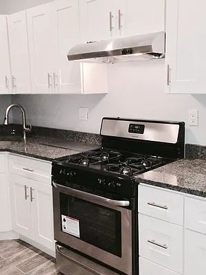 Rented by R Z A Corp | media 12