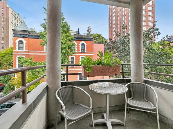 48 West 105th Street image 10 of 11