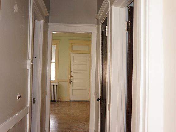 4th image of 1430 W Granville Ave #2