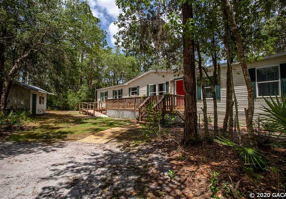 1st image of 104 S Star Lake Dr