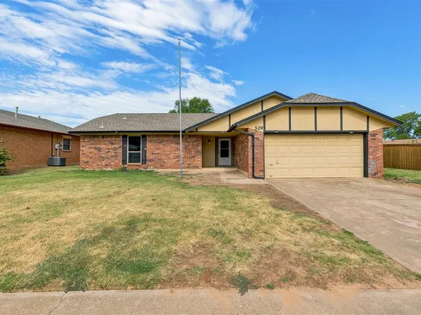 529 S Silver Dr, Mustang, OK 73064