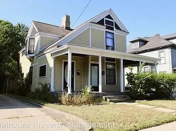 832 Wealthy St SE #A, Grand Rapids, MI 49506