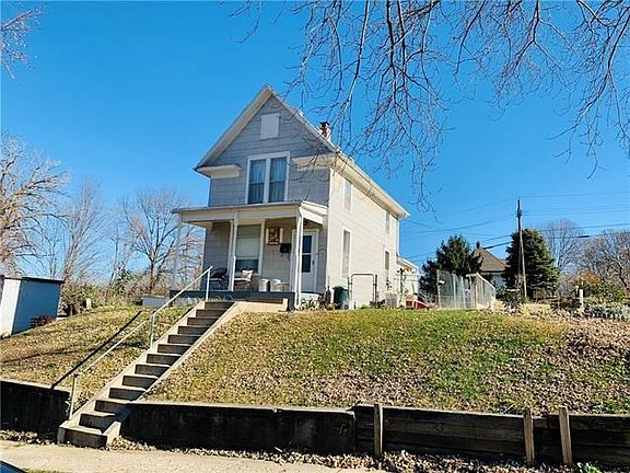 2nd image of 2303 S 15th St