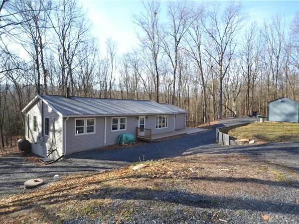 124 Babbling Brook Rd, Scotrun, PA 18355