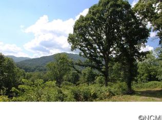 78 Banbury Ct, Waynesville, NC 28786
