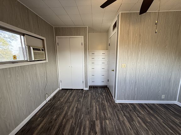 5th image of 3738 7th Ave