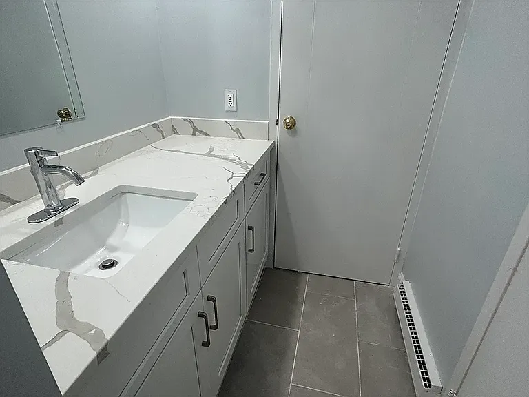 340 Main St #307 — Photo 5