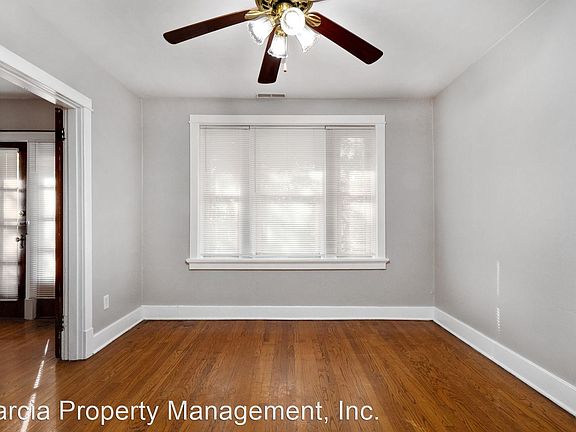 4th image of 4921 Parker Ave APT 2E