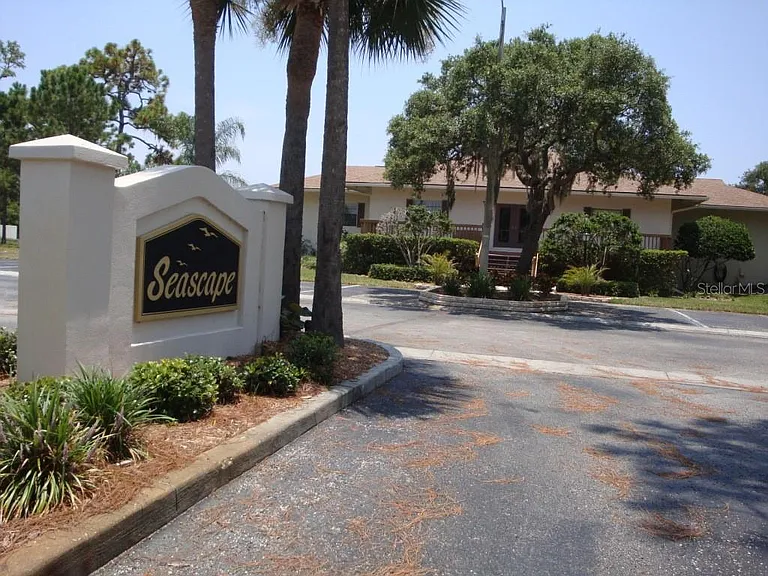 1610 Seascape Cir #1610 — Photo 17