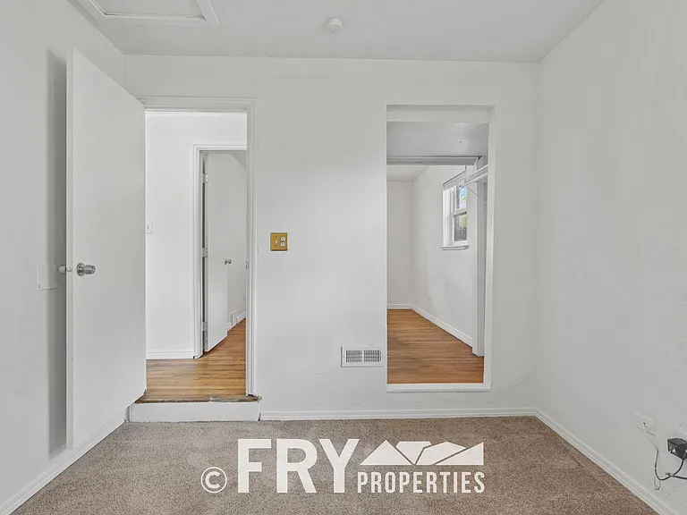 3446 N Adams St — Photo 23