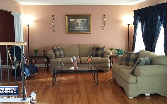 2nd image of 2292 Rosemary Ct