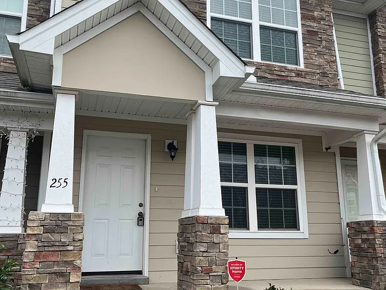 255 Cobblestone Place Dr — Photo 1