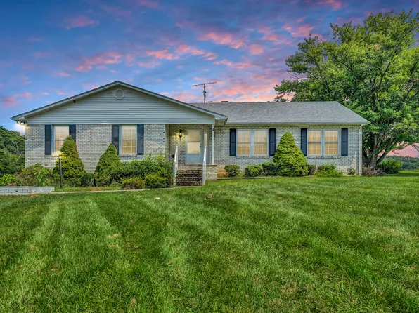 4626 Blue Ridge Tpke, Fincastle, VA 24090