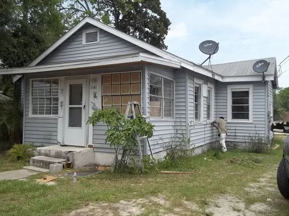 1151 Bender Ave, Holly Hill, FL 32117